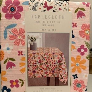 NWT - Nordstrom Floral Tablecloth Pink and Multicolor 60x102